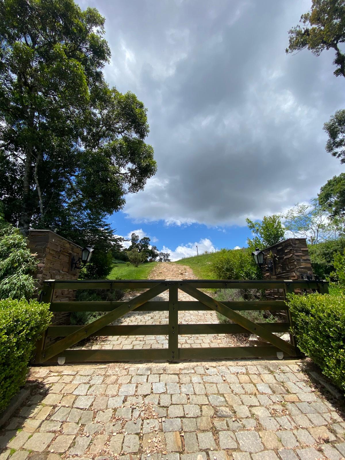 WhatsApp Image 2025-05-15 at 17.30.45